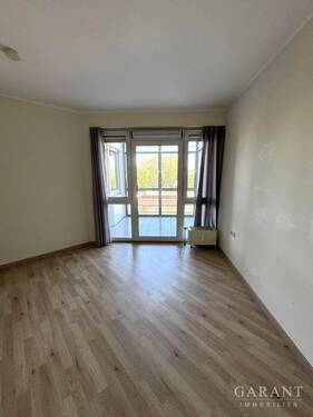 Schlafzimmer - 2 Zimmer Etagenwohnung in Stuttgart