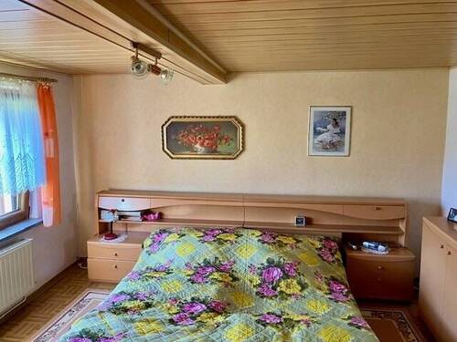 Schlafzimmer im Dachgeschoss - 