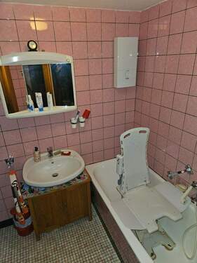 EG: Badezimmer - 
