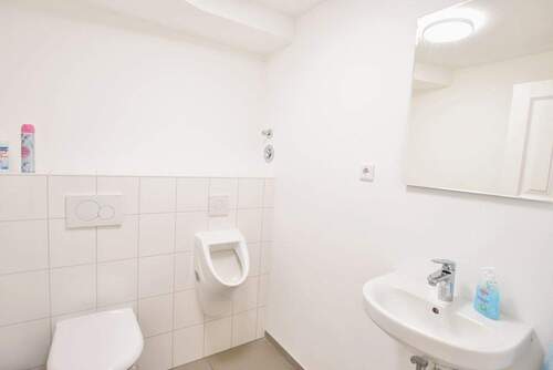 WC - 