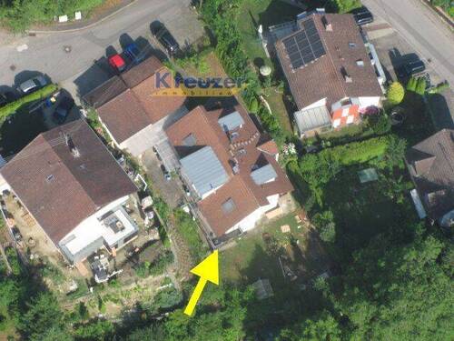 Draufsicht Luftaufnahme - 2 Zimmer Etagenwohnung zum Kaufen in Berg