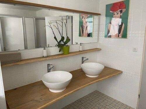 WC - 