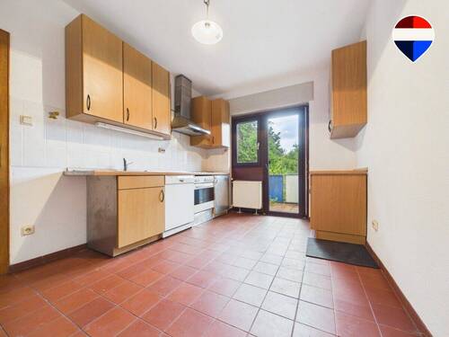 REMAX Immobilien DeLux Einfamilienhau Küche Homburg Mark Borowicz - Mehrfamilienhaus, Wohnhaus mit 163,00 m&sup2; in Homburg zum Kaufen
