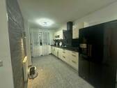 Küche im Erdgeschoss - 5 Zimmer Doppelhaushälfte in Konz