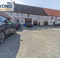 **REDUZIERT!! Großzügiges Fachwerkhaus mit großem Grundstück und Entwicklungsmöglichkeiten! - Bad Arolsen / Schmillinghausen