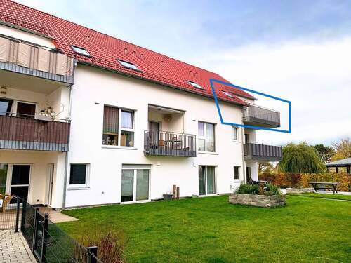 Aussenansicht - Helle Familienfreundliche Wohnung mit Balkon in Beimerstetten