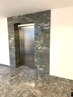 Eleganter Aufzug - Etagenwohnung mit 97,00 m² in Beimerstetten zur Miete