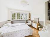 Schlafzimmer mit Ankleideecke - 