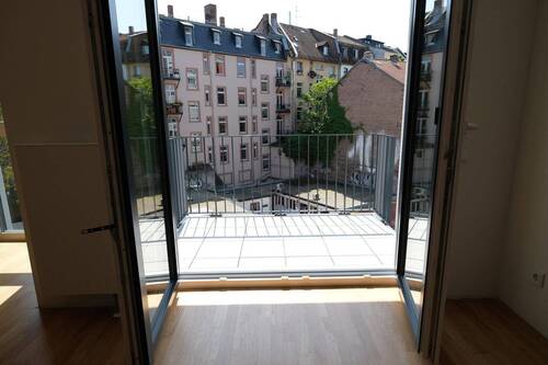 Balkon - 2 Zimmer Etagenwohnung in Frankfurt am Main