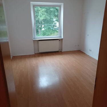Bild 1 - 2 Zimmer-Wohnung, 46 qm, Balkon, EBK, gepflegt