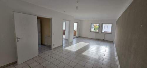 Wohnzimmer OG - 5 Zimmer Etagenwohnung in Brühl