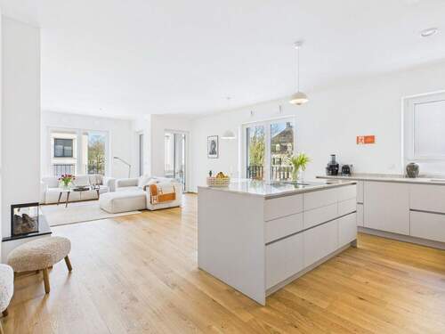 heller Wohn-/Essbereich - Wunderschöne, barrierefreie 4-Zimmer-Neubauwohnung direkt zum Wohlfühlen!