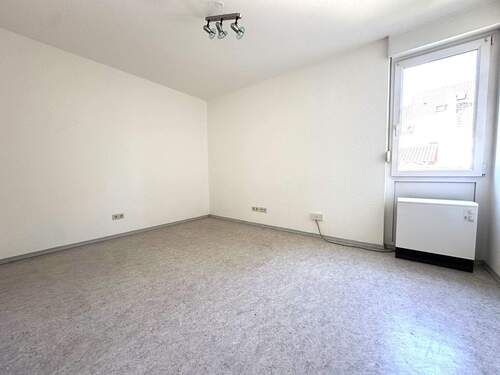 4. Schlafen 2.jpg - Etagenwohnung in Kappel-Grafenhausen zum Kaufen