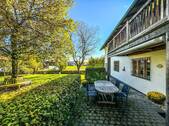 Außenansicht - 8 Zimmer Mehrfamilienhaus, Wohnhaus zum Kaufen in Sauerlach / Altkirchen