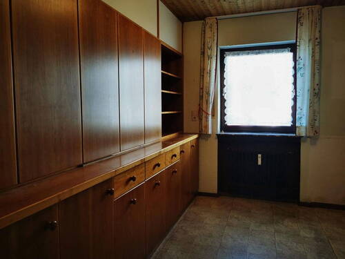 Küche - 4 Zimmer Etagenwohnung zum Kaufen in Gusterath
