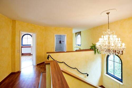 Wohnhaus 1.OG Treppe - 