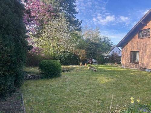 yy.jpg - Einfamilienhaus mit 180,00 m&sup2; in Sankt Augustin zum Kaufen