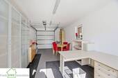 Garage, Zweifamilienhaus mit Garage zum Kauf in Düsseldorf Hassels, Frank Ewe Immobikienmakler Düsseldorf Hassels - 