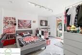 Kinderzimmer 1 1.OG, Zweifamilienhaus mit Garage zum Kauf in Düsseldorf Hassels, Frank Ewe Immobilienmakler Düsseldorf Hassels - 