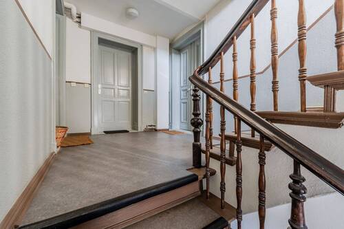 Treppenhaus - Etagenwohnung mit 65,30 m&sup2; in Berlin zum Kaufen