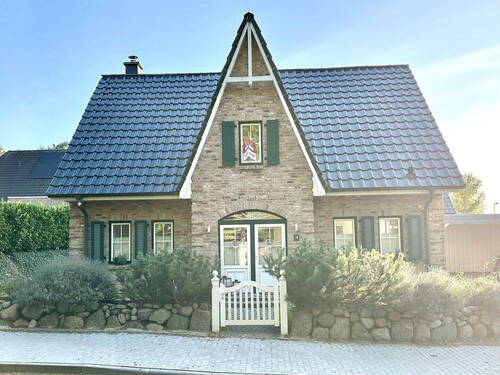 Eingang - Energieeffizientes und helles Friesenhaus in Henstedt-Rhen - provisionsfrei!