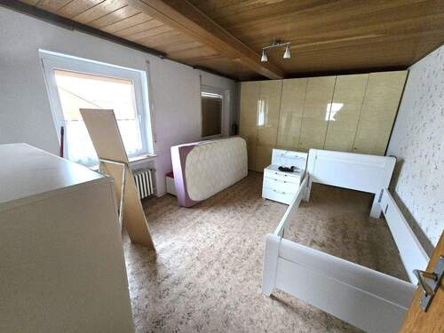 Schlafzimmer EG - 