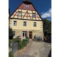 Außen Fachwerk, Innen modern - 2,5 Zimmer Wohnung in Heroldsberg