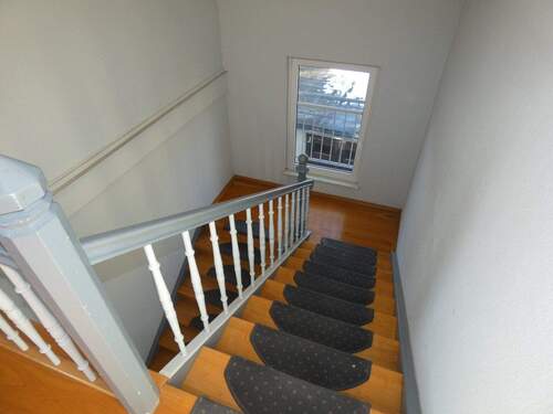 Treppenhaus OG zum DG - 