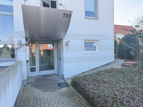 Hauseingang - 3 Zimmer Etagenwohnung in Bad Suderode