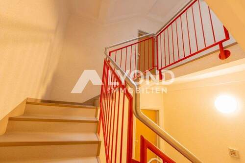 Treppenhaus - Etagenwohnung mit 60,00 m&sup2; in Magdeburg / Neustädter Feld zum Kaufen