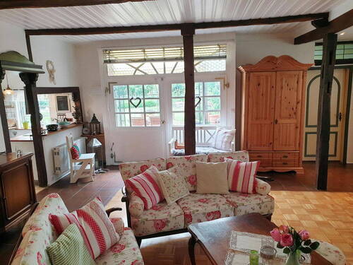 Wohnzimmer links - 