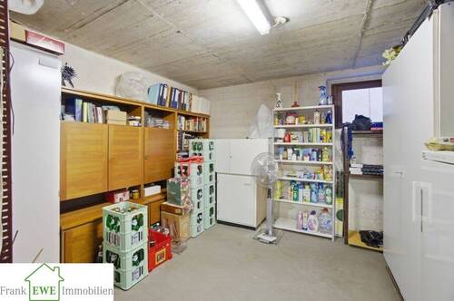 Vorratskeller, Bungalow zum Kauf in Neuss Allerheiligen, Frank Ewe Immobilienmakler Düsseldorf Hassels - 
