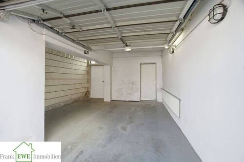 Garage. Bungalow zum Kauf in Neuss, Allerheiligen - 