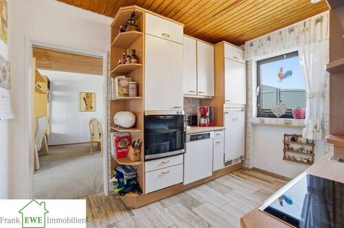 Küche, Bungalow zum Kauf in Neuss Allerheiligen, Frank Ewe Immobilienmakler Düsseldorf Hassels - 