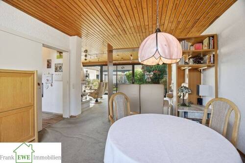 Esszimmer, Bungalow zum Kauf in Neuss Allerheiligen, Frank Ewe Immobilienmakler Düsseldorf Hassels - 