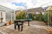 Terrasse mit kleinem Garten - 