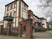 Objektansicht - Tolle Wohnlage: großzügige 3-Raum-Wohnung mit TG-Stellplatz