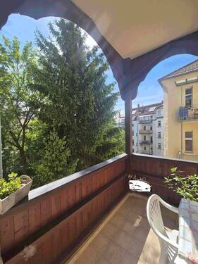 Baldachin-Balkon - +++Machen Sie sich ein Bild 