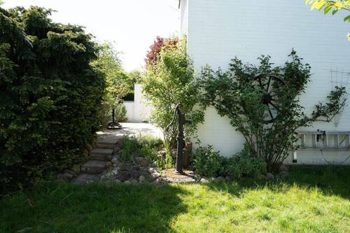 Gartenaufgang zur Terrasse - 
