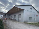 Ladezone für Halle 2 - Halle in Geretsried zur Miete