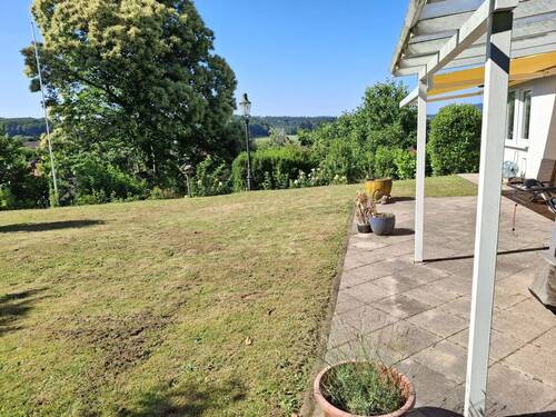 Gartenterrasse.jpg - 6 Zimmer Bungalow in Weinheim