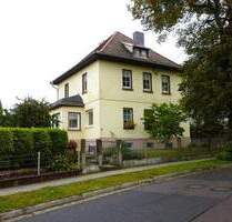 - Unterkellertes Einfamilienhaus mit Garage in bester Wohnlage - - Weißenfels