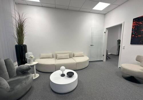 Lounge 2 / Empfang - Büro in Göppingen