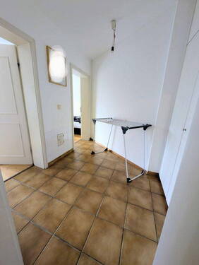 Flur Einliegerwohnung - 