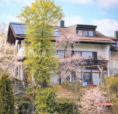 Haus Südansicht - 6 Zimmer Doppelhaushälfte zum Kaufen in Ebersberg