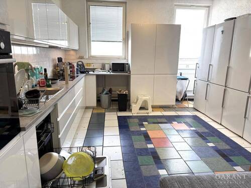 Gemeinschaftliche Küche - 1 Zimmer Etagenwohnung in Stuttgart