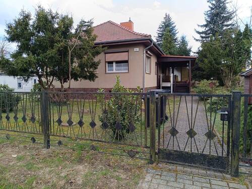 Ansicht 2.jpg - RESERVIERT ! reizvolles EFH mit Charme auf weitläufigem GRD