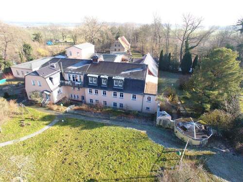 Ansicht - 2 Zimmer Mehrfamilienhaus, Wohnhaus in Elstertrebnitz