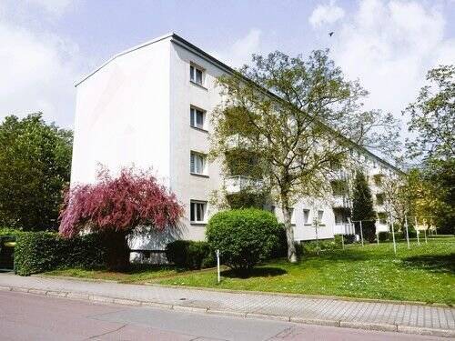 17044-1.jpg - - 2 vermietete Eigentumswohnungen in Weißenfels -