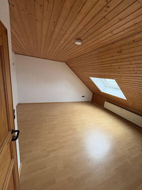 Zimmer 2 - 